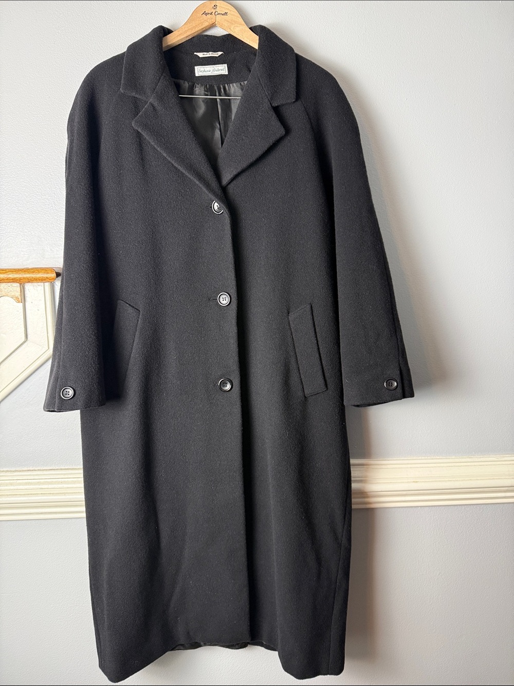 Vintage Women's Black Single-Breasted Wool Coat - 100% wool maxi